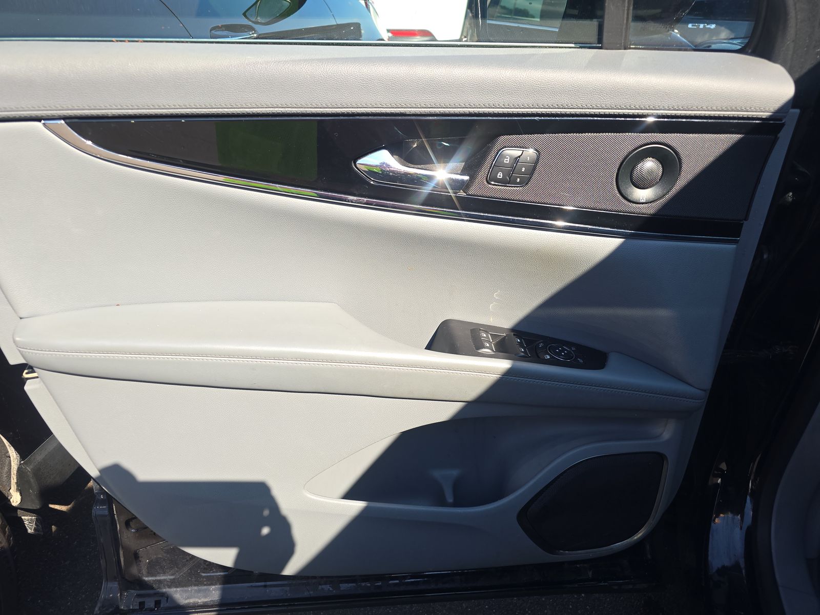 2022 Lincoln Nautilus Reserve AWD