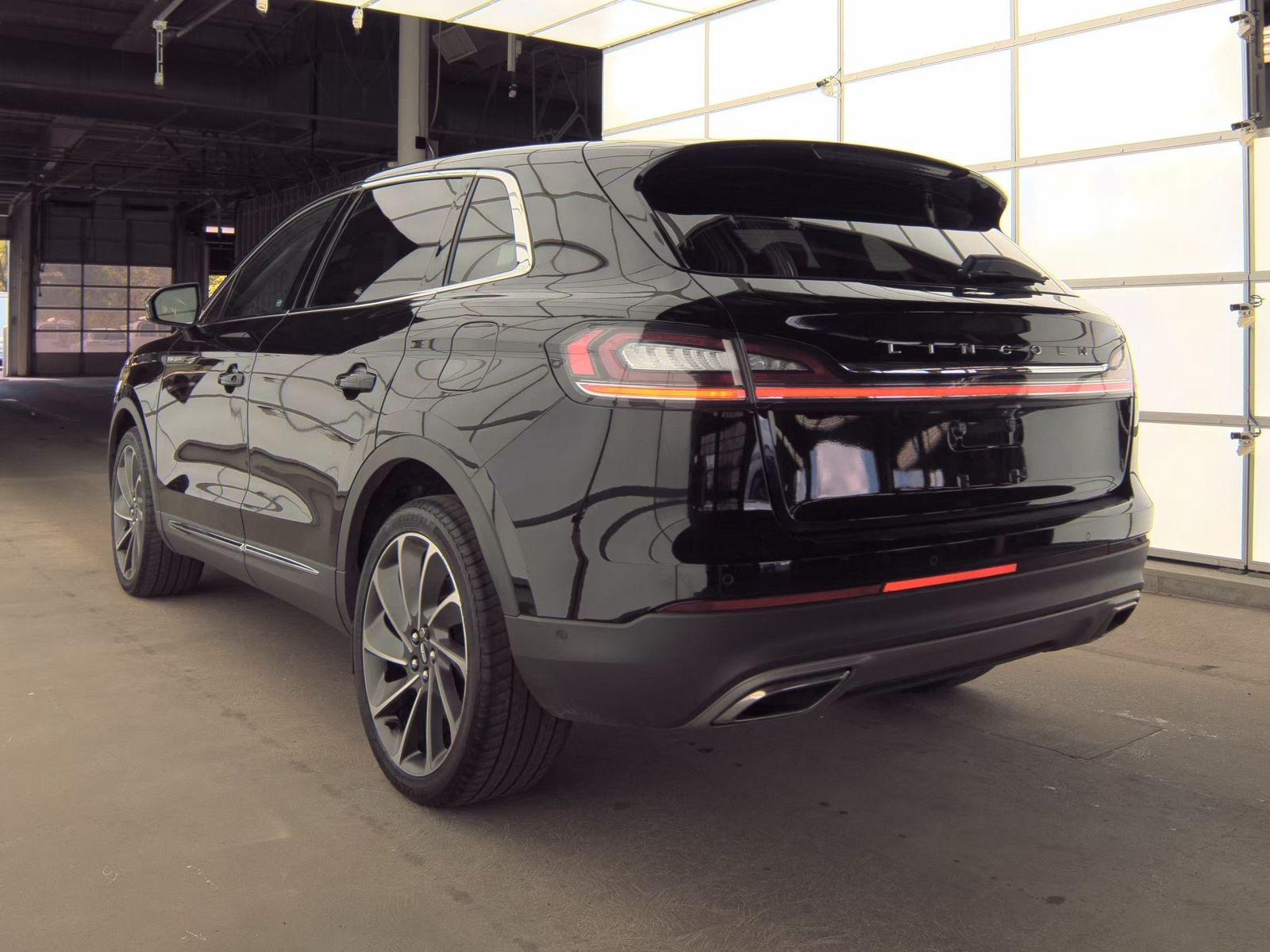 2022 Lincoln Nautilus Reserve AWD