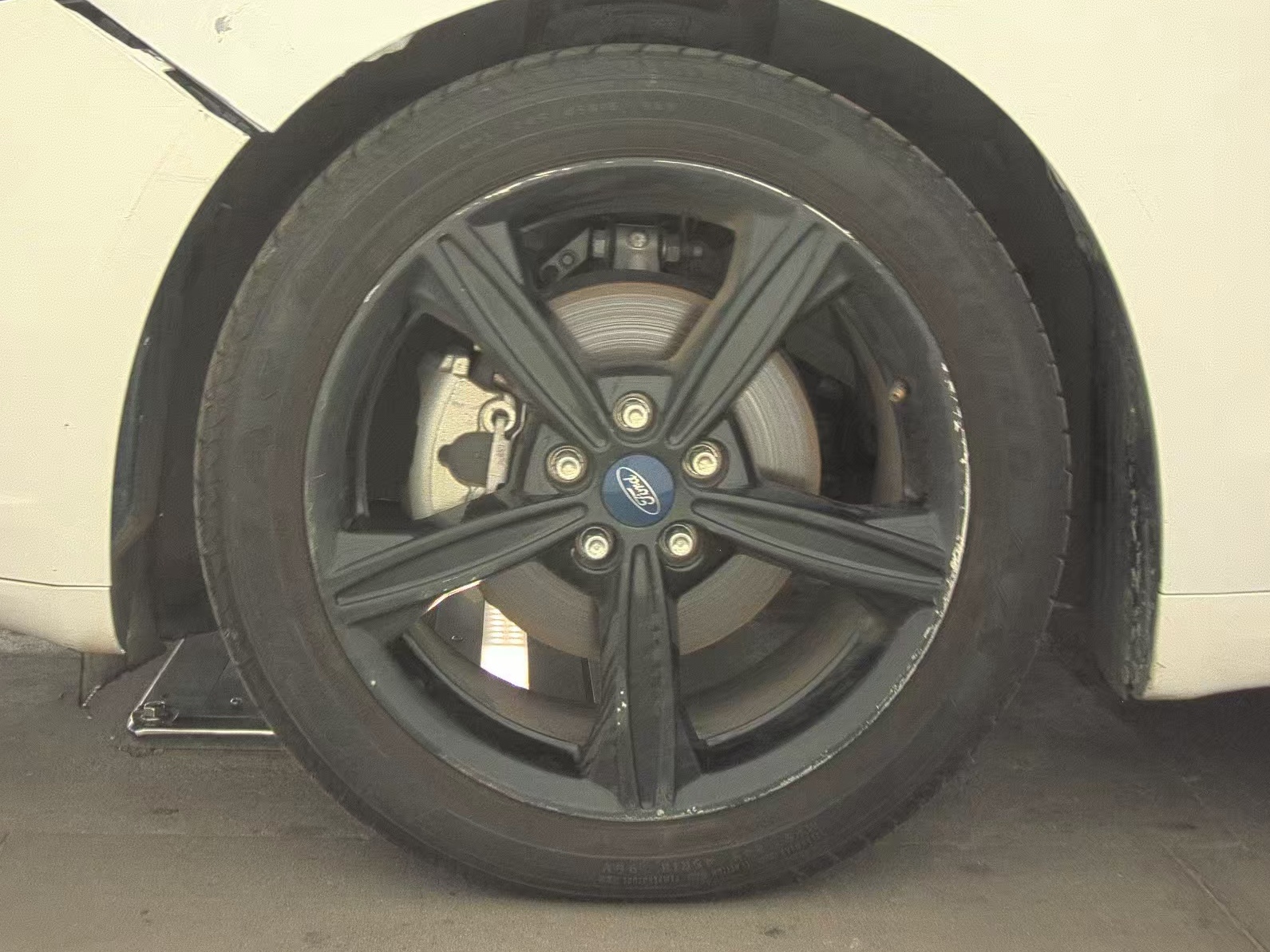 2016 Ford Fusion SE FWD