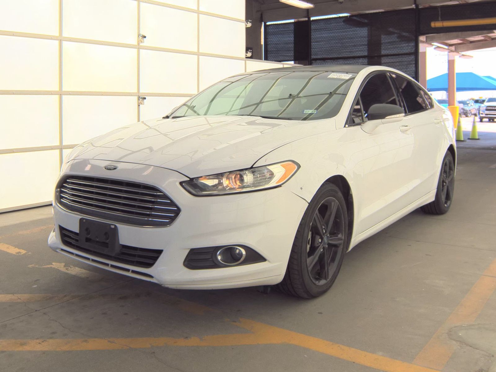 2016 Ford Fusion SE FWD