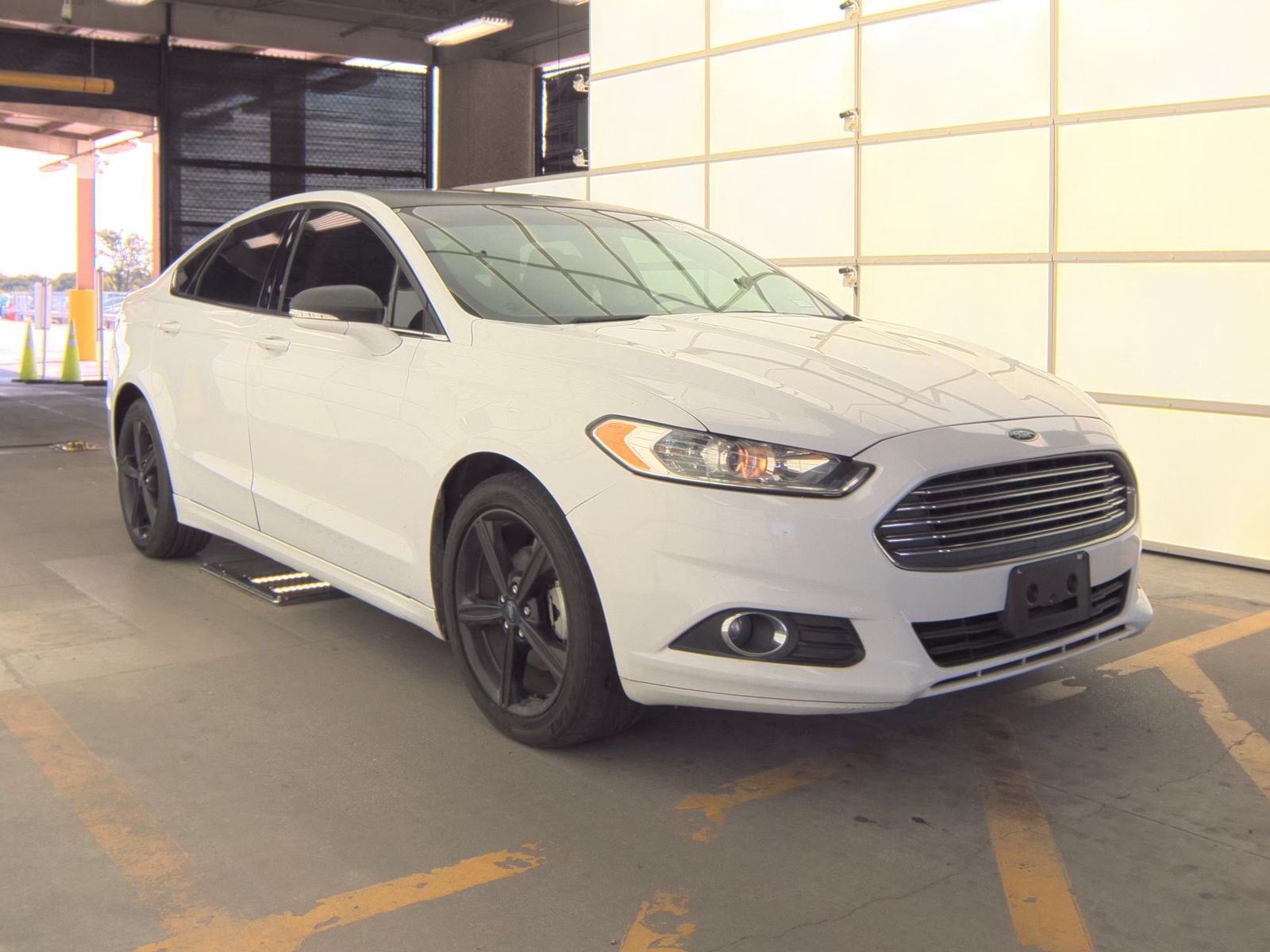 2016 Ford Fusion SE FWD
