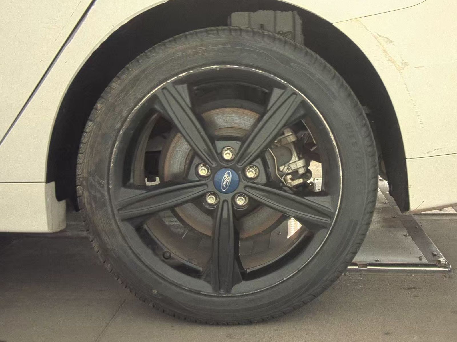 2016 Ford Fusion SE FWD