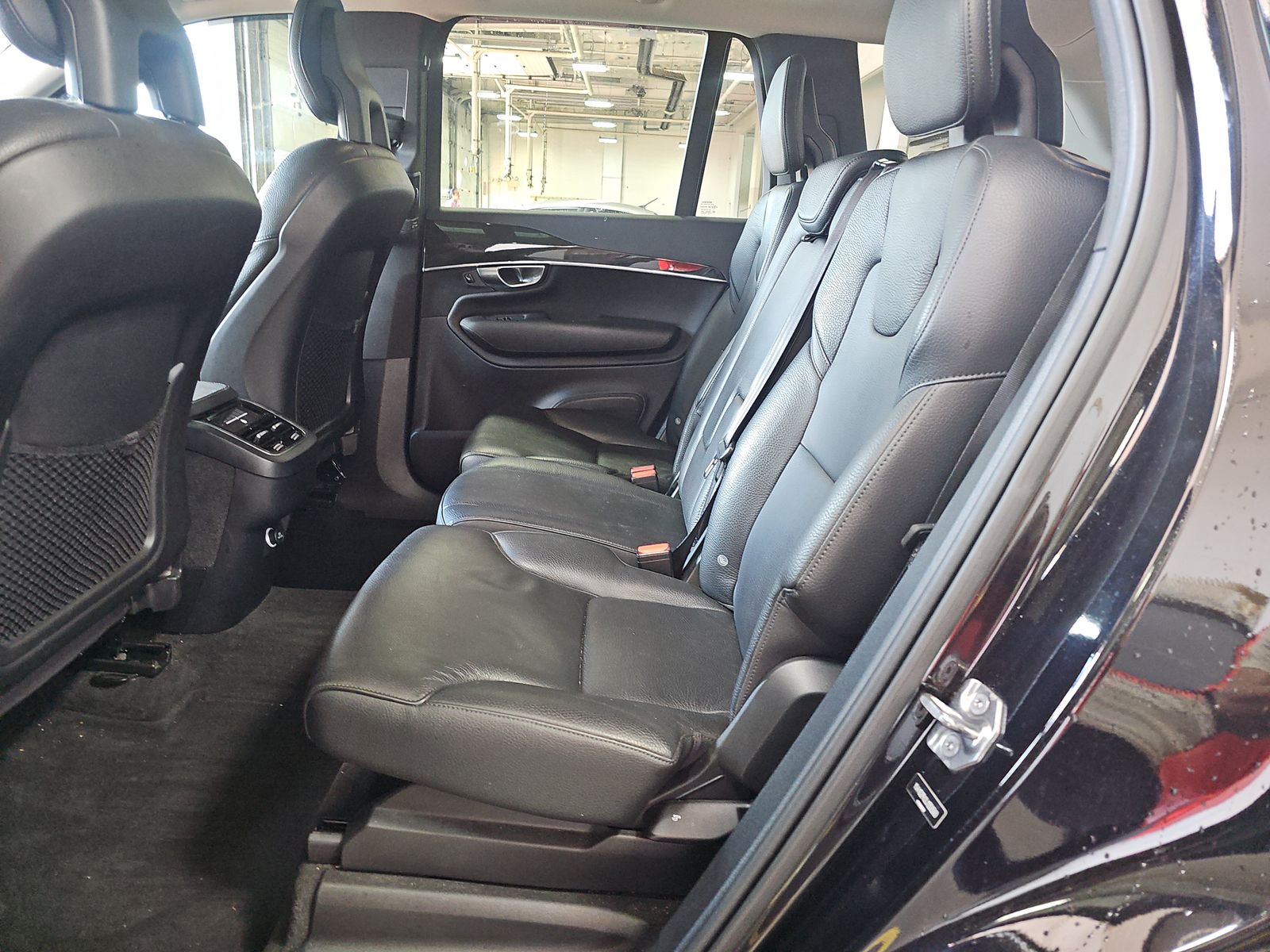 2018 Volvo XC90 T5 Momentum AWD