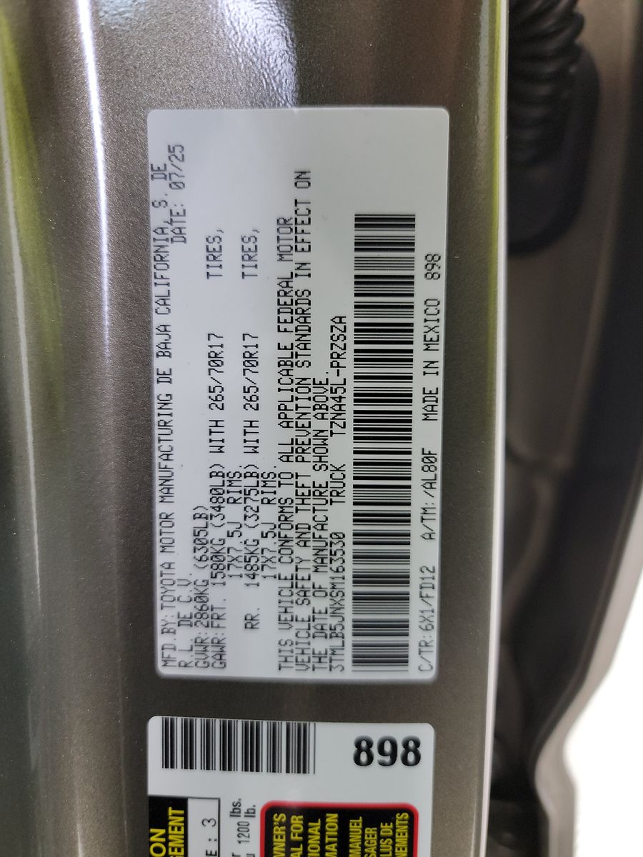 2025 Toyota Tacoma TRD Off-Road AWD