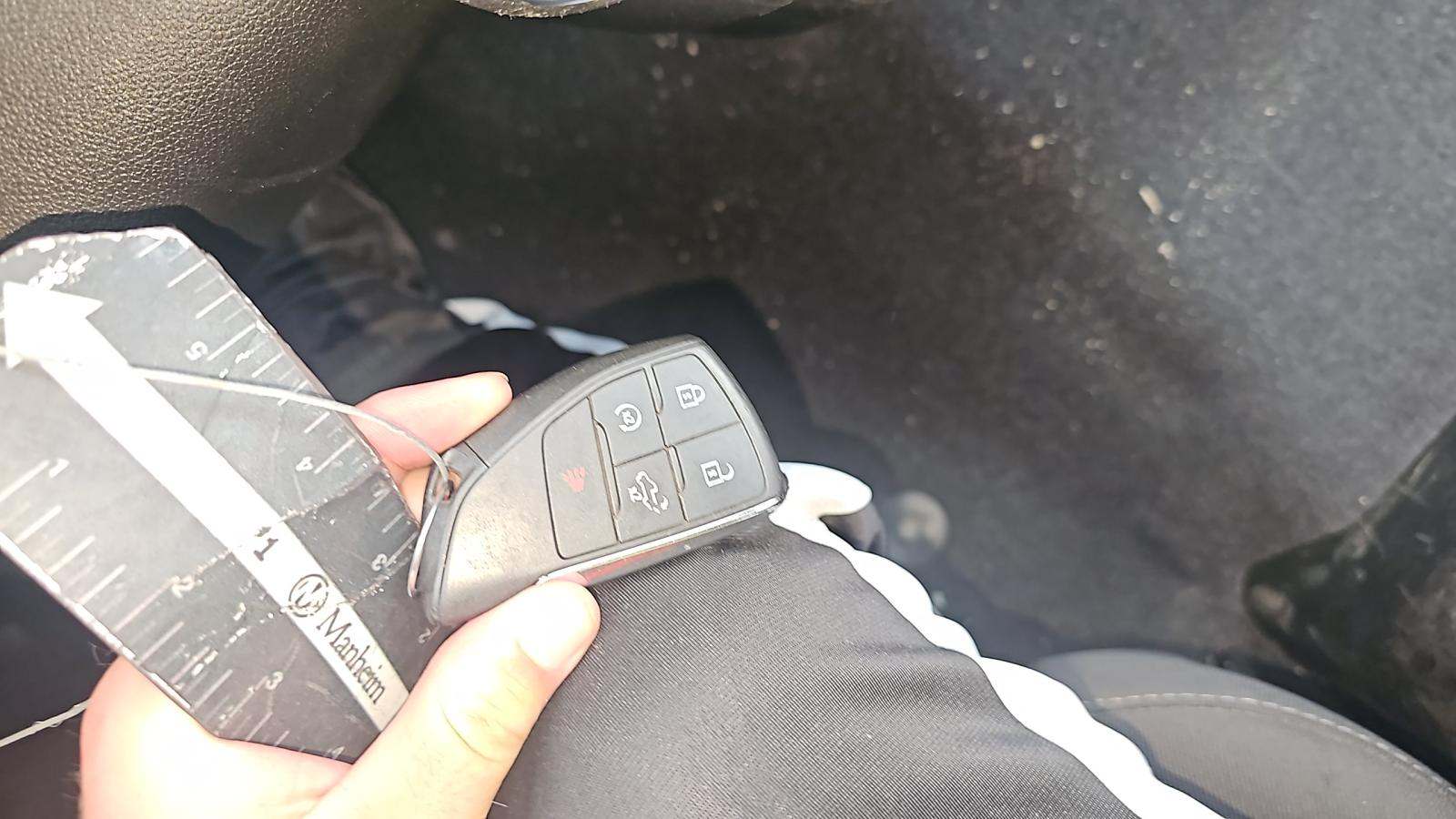 2023 Chevrolet Silverado 1500 Custom AWD