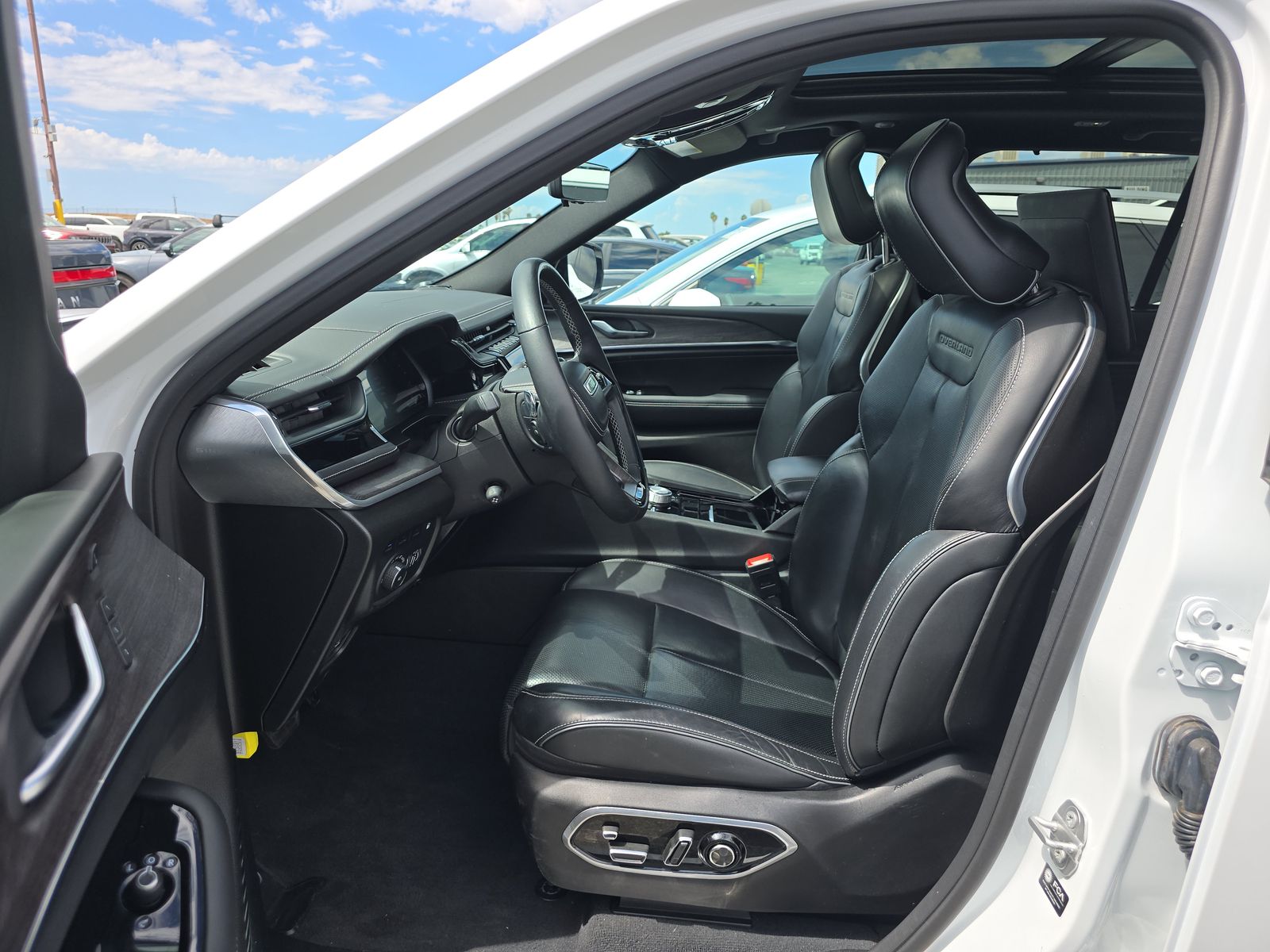 2023 Jeep Grand Cherokee 4xe Overland AWD