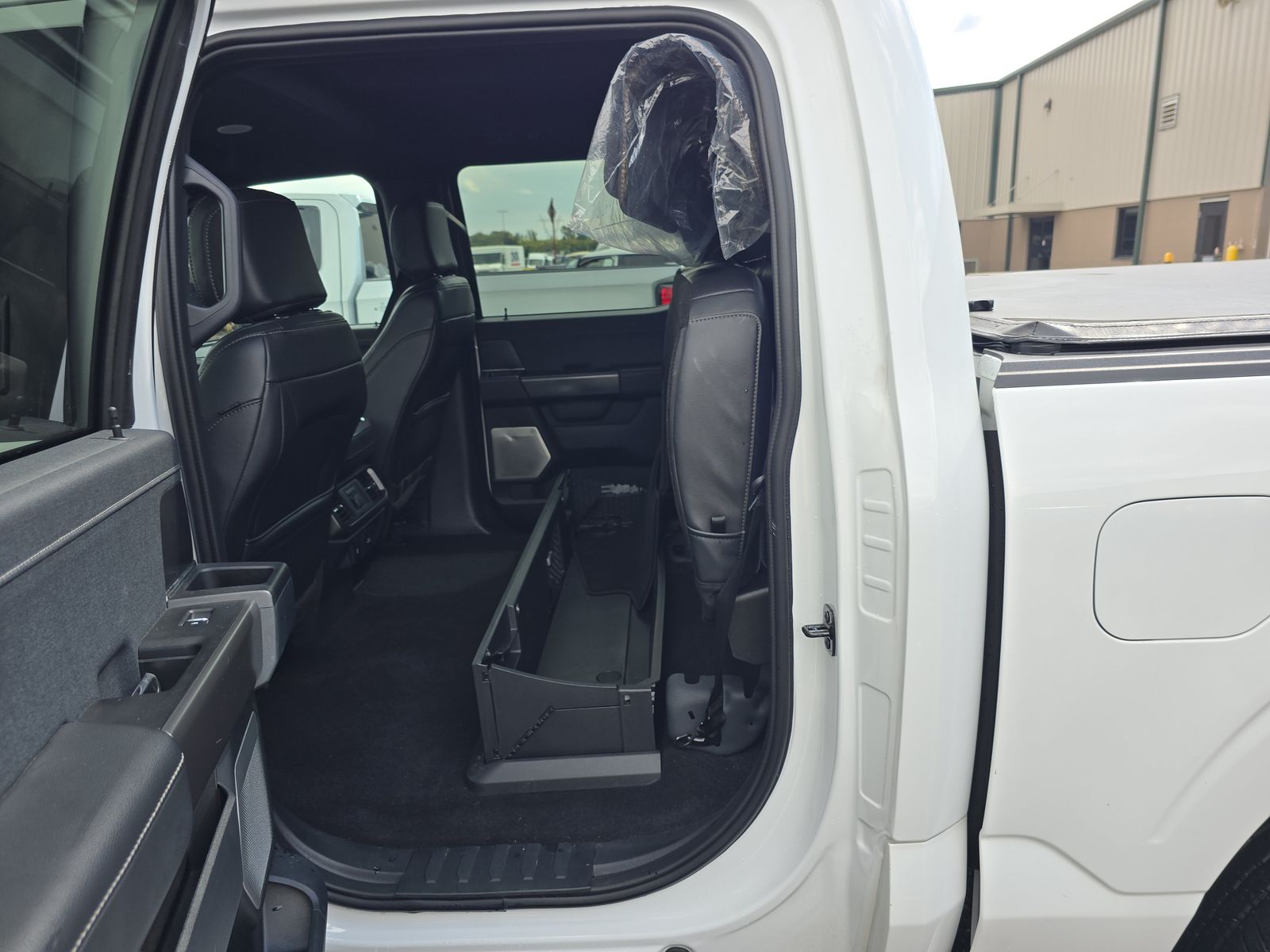 2024 Ford F-150 Lariat AWD