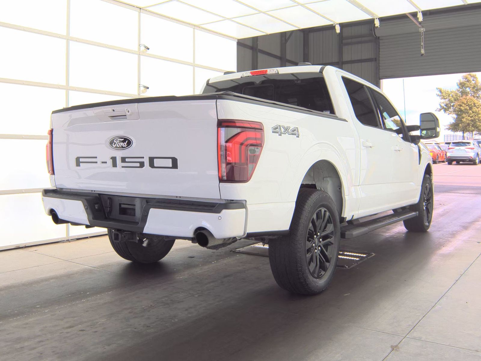 2024 Ford F-150 Lariat AWD
