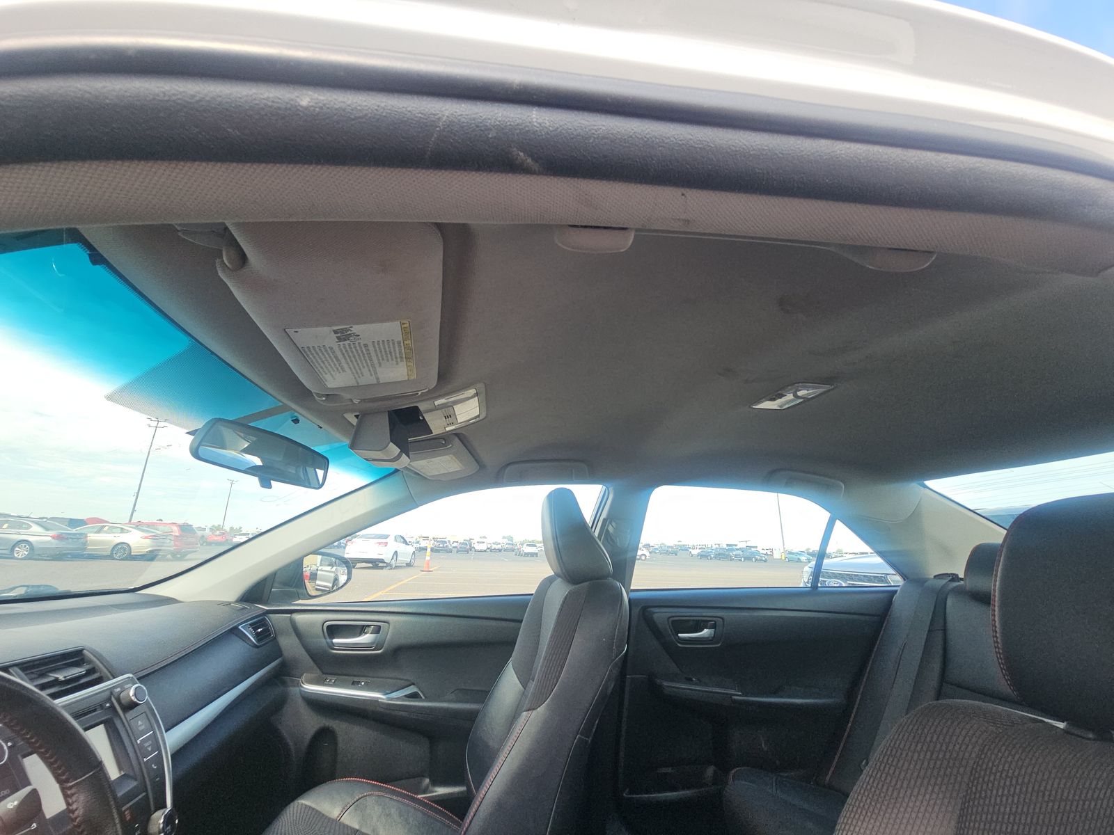 2016 Toyota Camry SE FWD