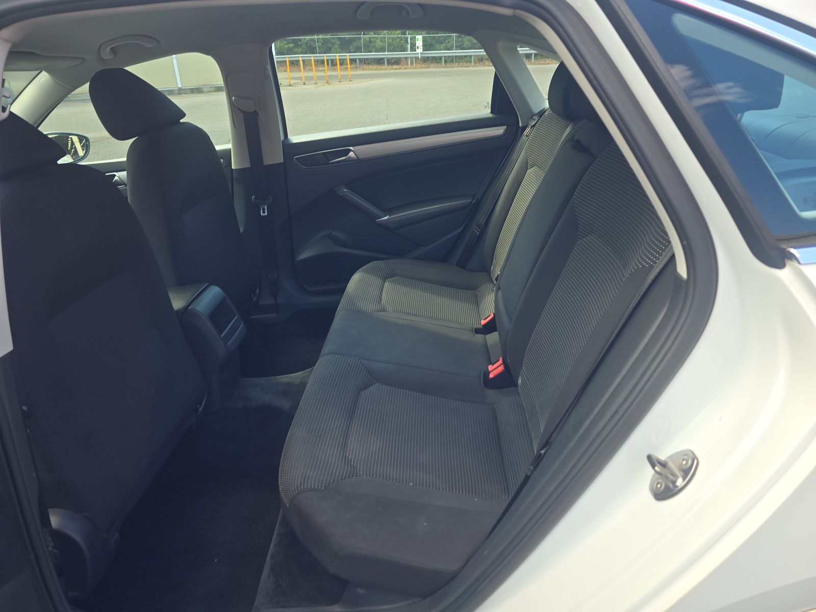 2017 Volkswagen Passat 1.8T S FWD
