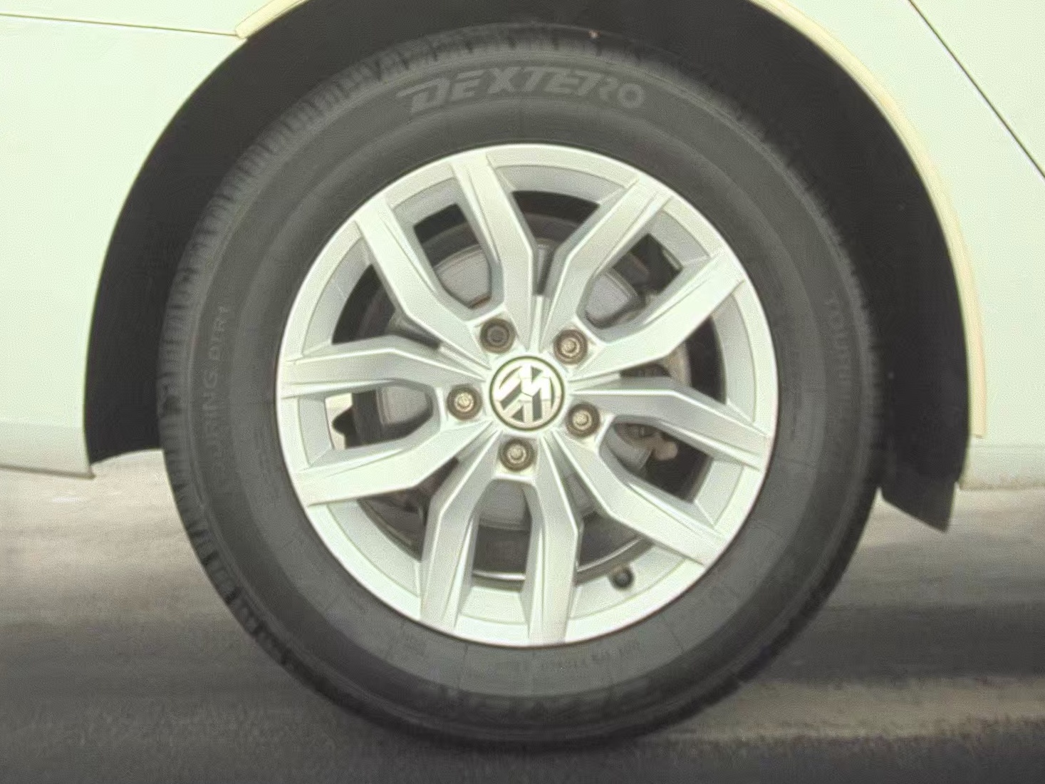 2017 Volkswagen Passat 1.8T S FWD