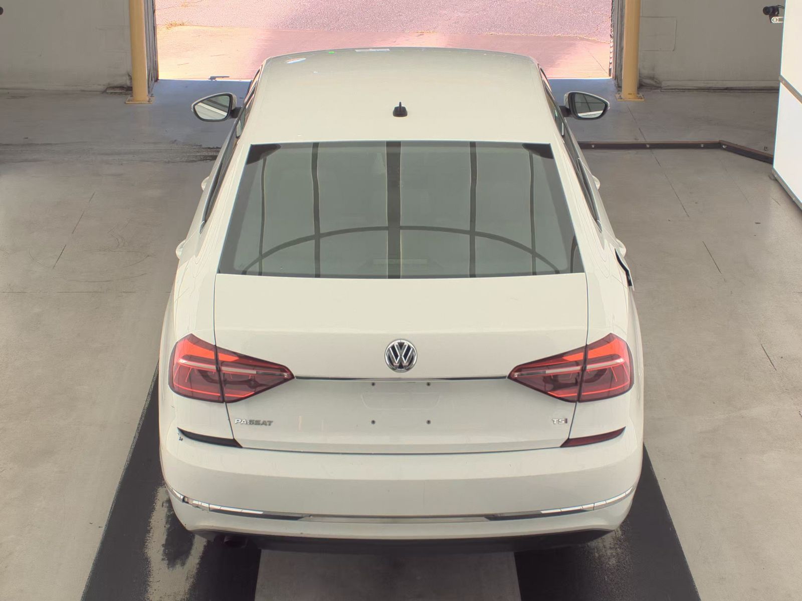 2017 Volkswagen Passat 1.8T S FWD