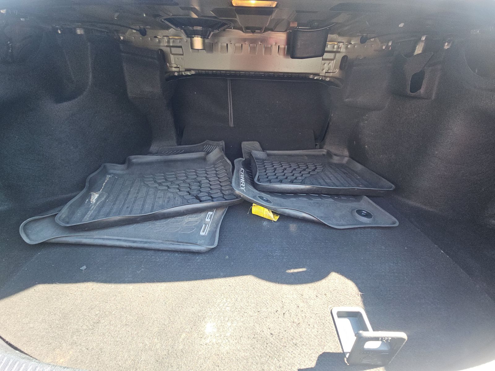 2020 Toyota Camry XSE FWD