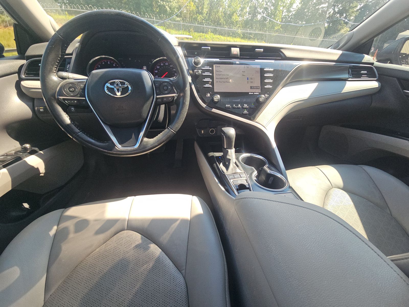 2020 Toyota Camry XSE FWD