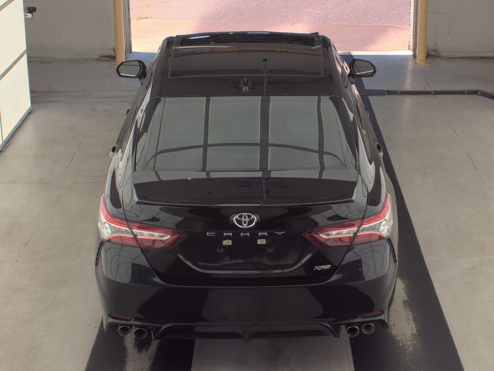 2020 Toyota Camry XSE FWD