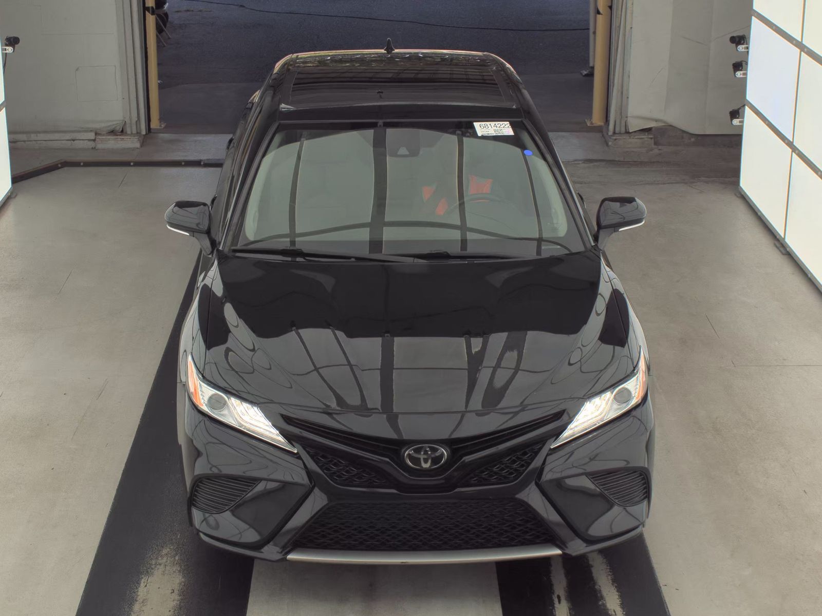 2020 Toyota Camry XSE FWD