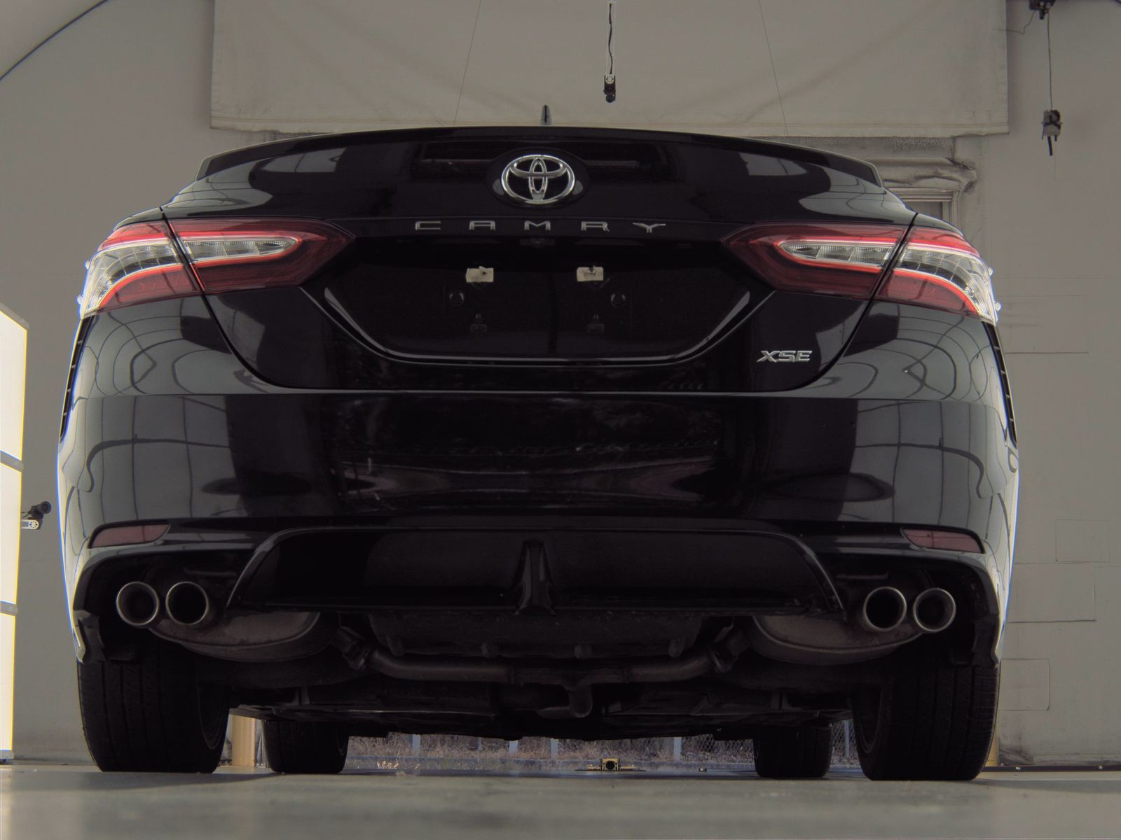 2020 Toyota Camry XSE FWD