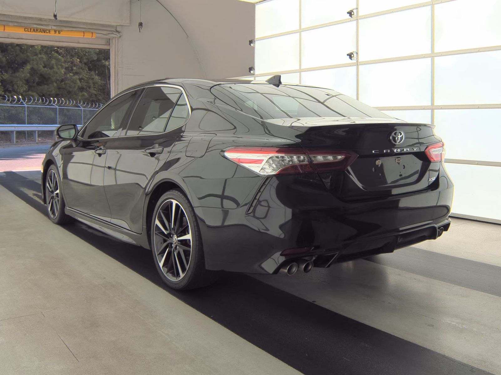 2020 Toyota Camry XSE FWD