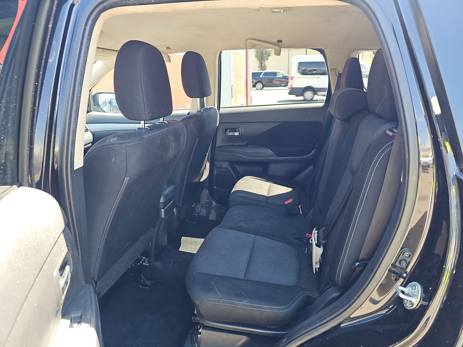 2018 Mitsubishi Outlander SE FWD