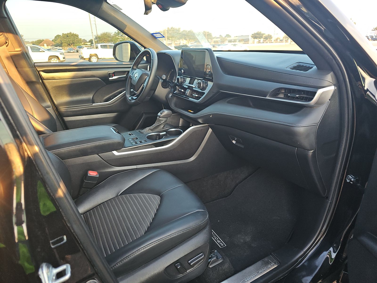 2024 Toyota Highlander XSE FWD