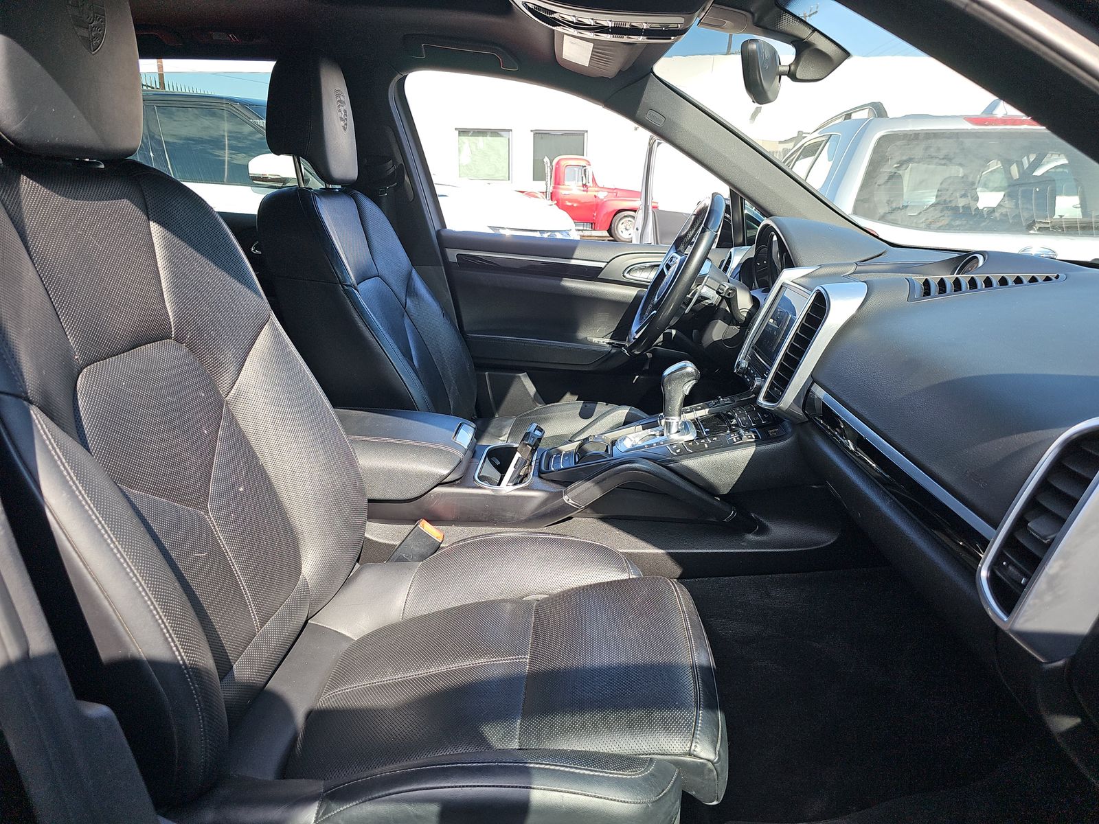 2017 Porsche Cayenne Platinum Edition AWD