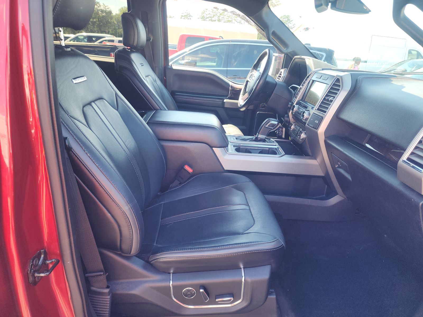 2016 Ford F-150 Platinum AWD