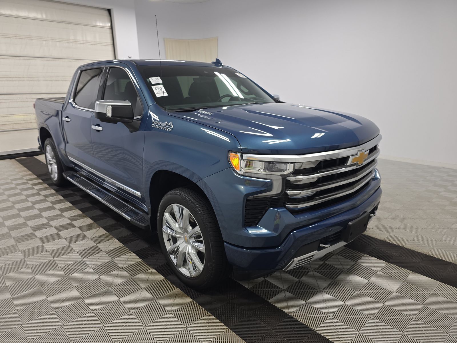 2024 Chevrolet Silverado 1500 High Country AWD