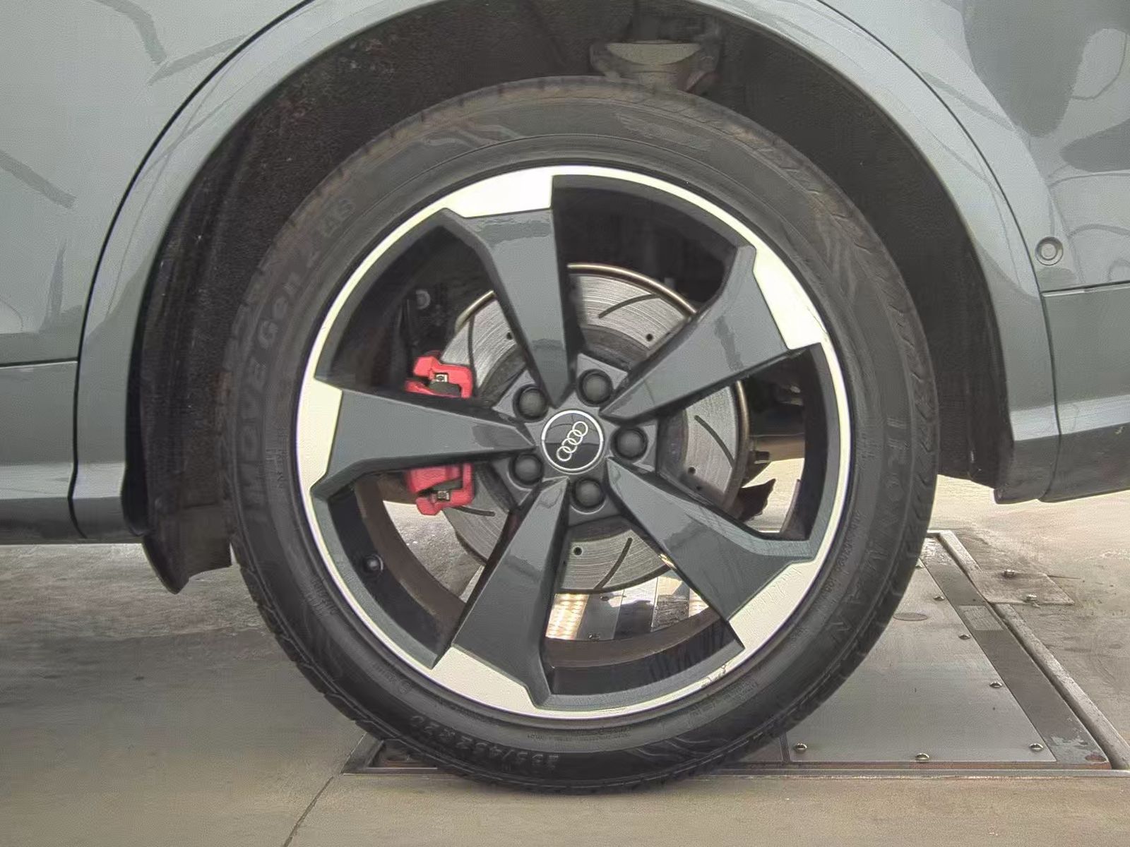 2019 Audi SQ5 Prestige AWD