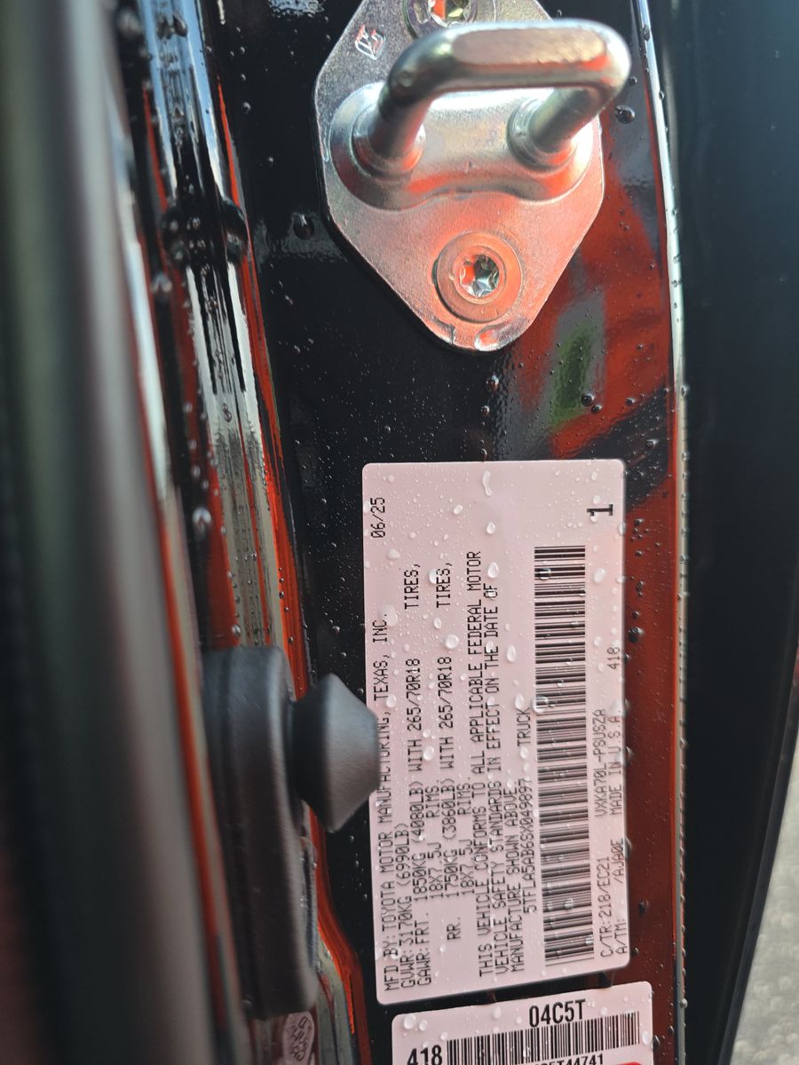 2025 Toyota Tundra SR5 RWD