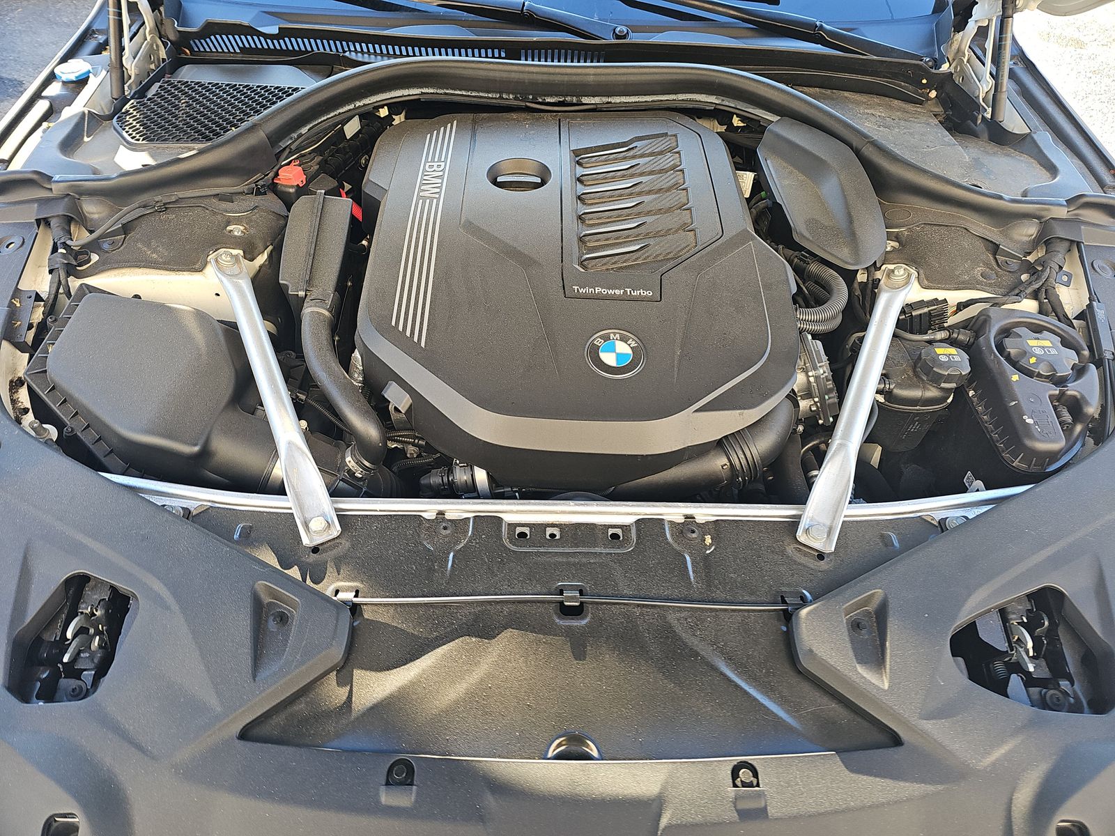 2022 BMW 8 Series 840i xDrive AWD