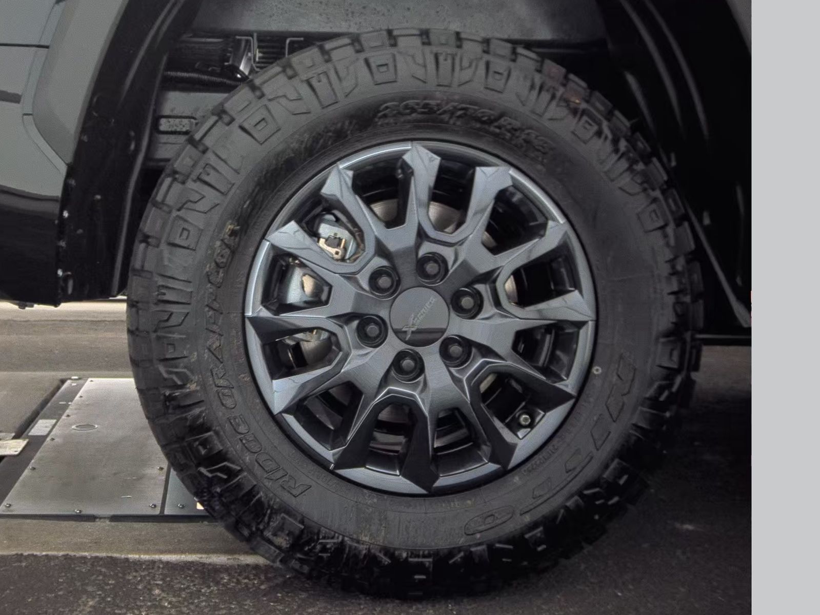 2025 Toyota Tundra SR5 RWD