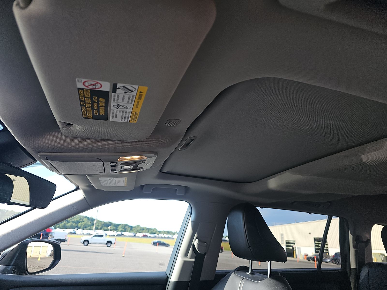 2022 Toyota Highlander Hybrid XLE FWD