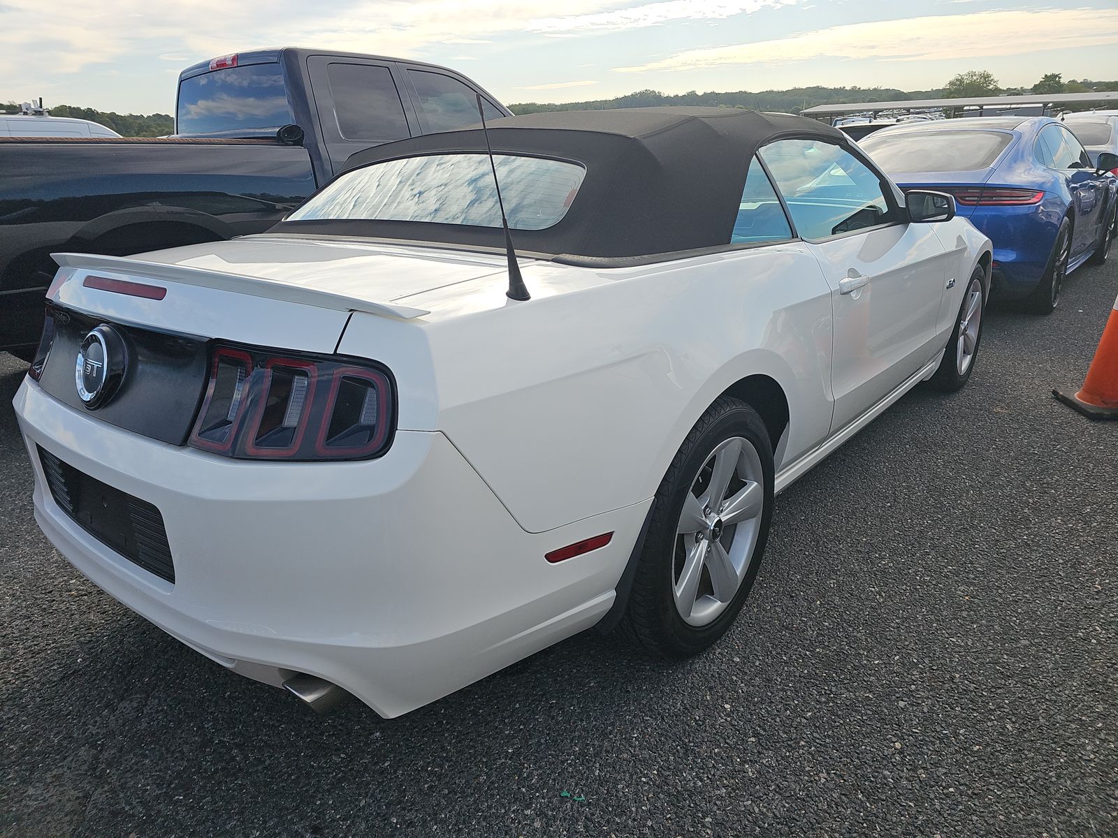 2013 Ford Mustang GT RWD