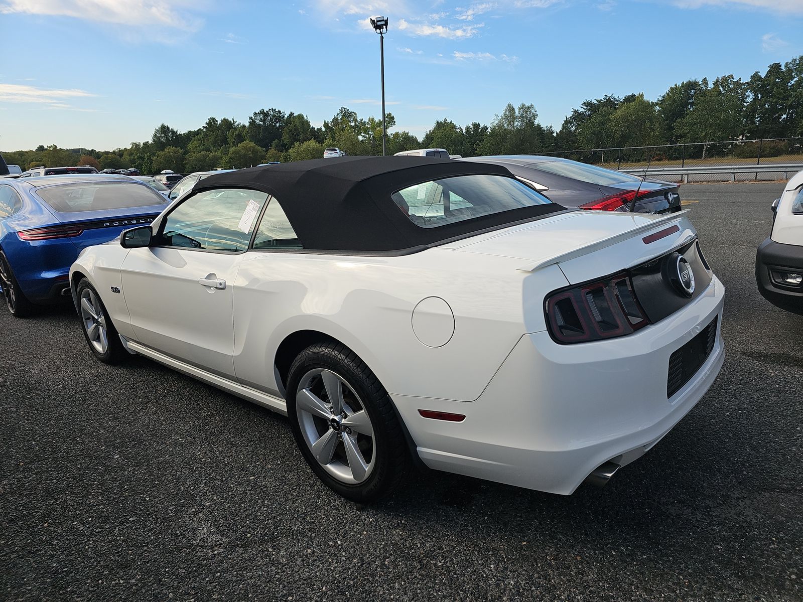 2013 Ford Mustang GT RWD