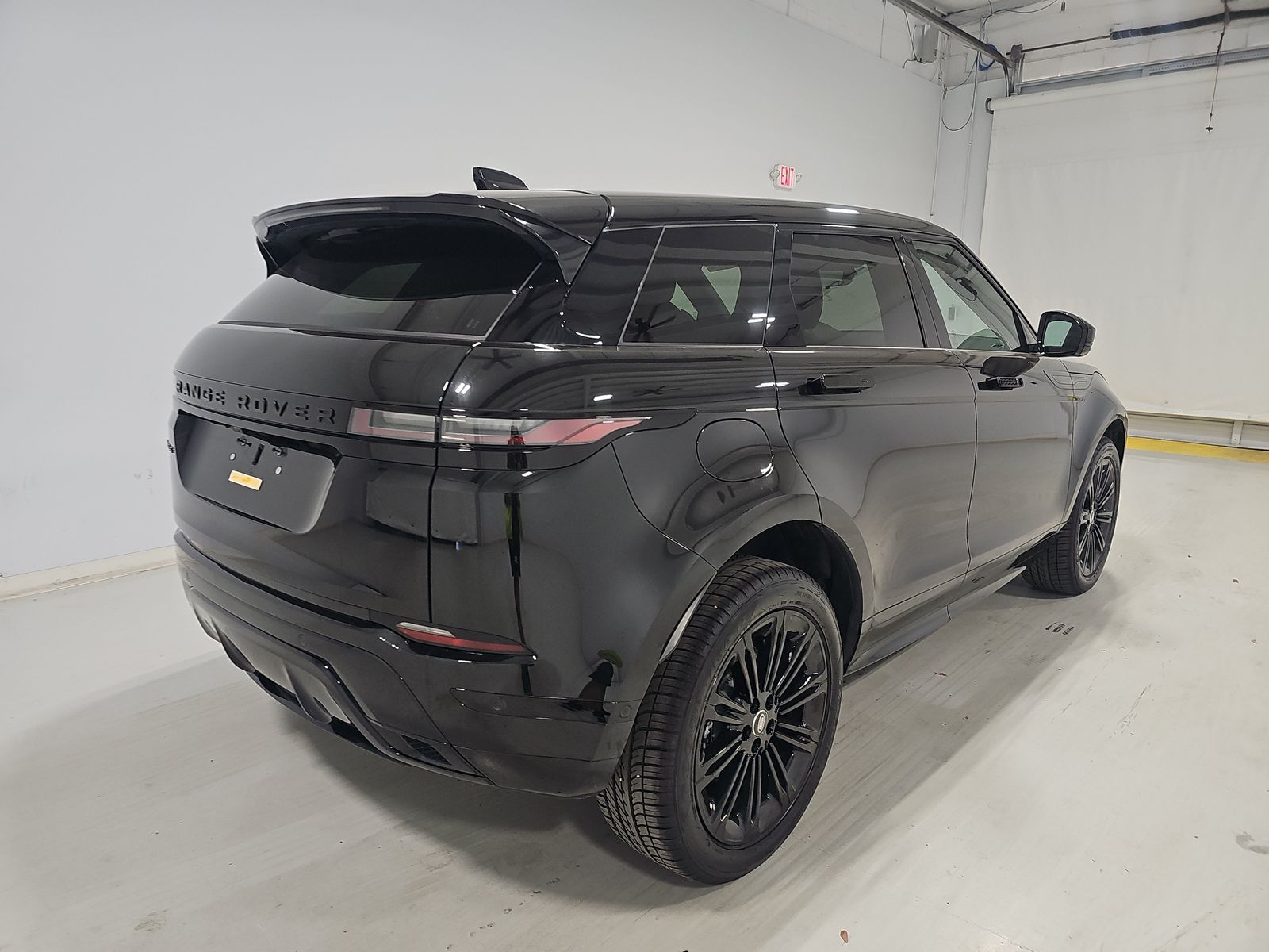2025 Land Rover Range Rover Evoque Dynamic SE AWD