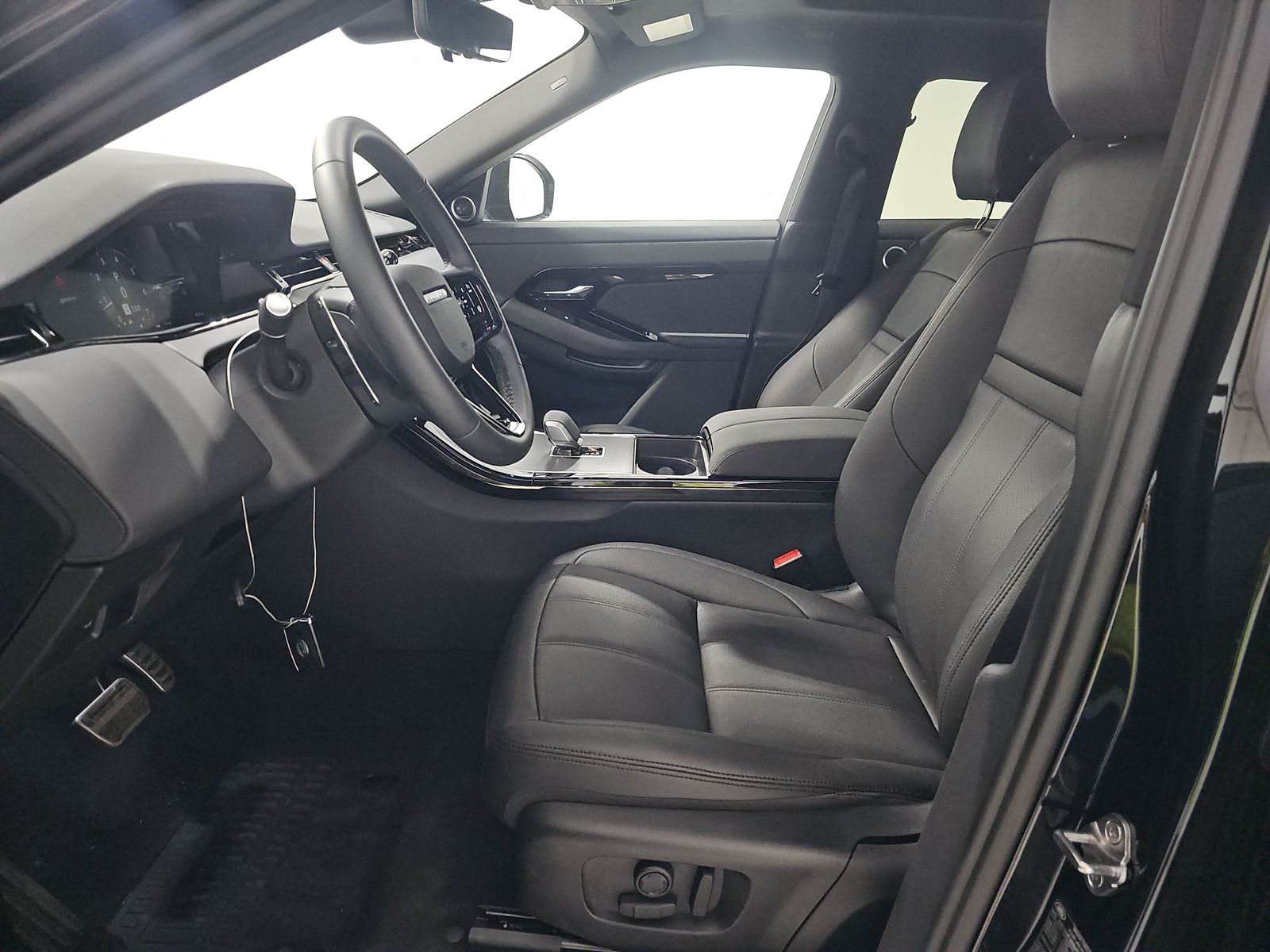 2025 Land Rover Range Rover Evoque Dynamic SE AWD