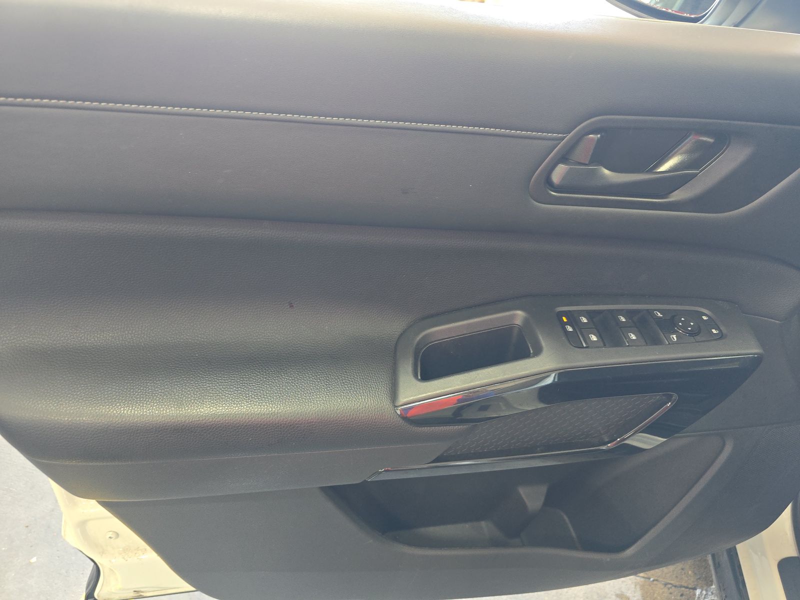 2024 Nissan Pathfinder SV AWD