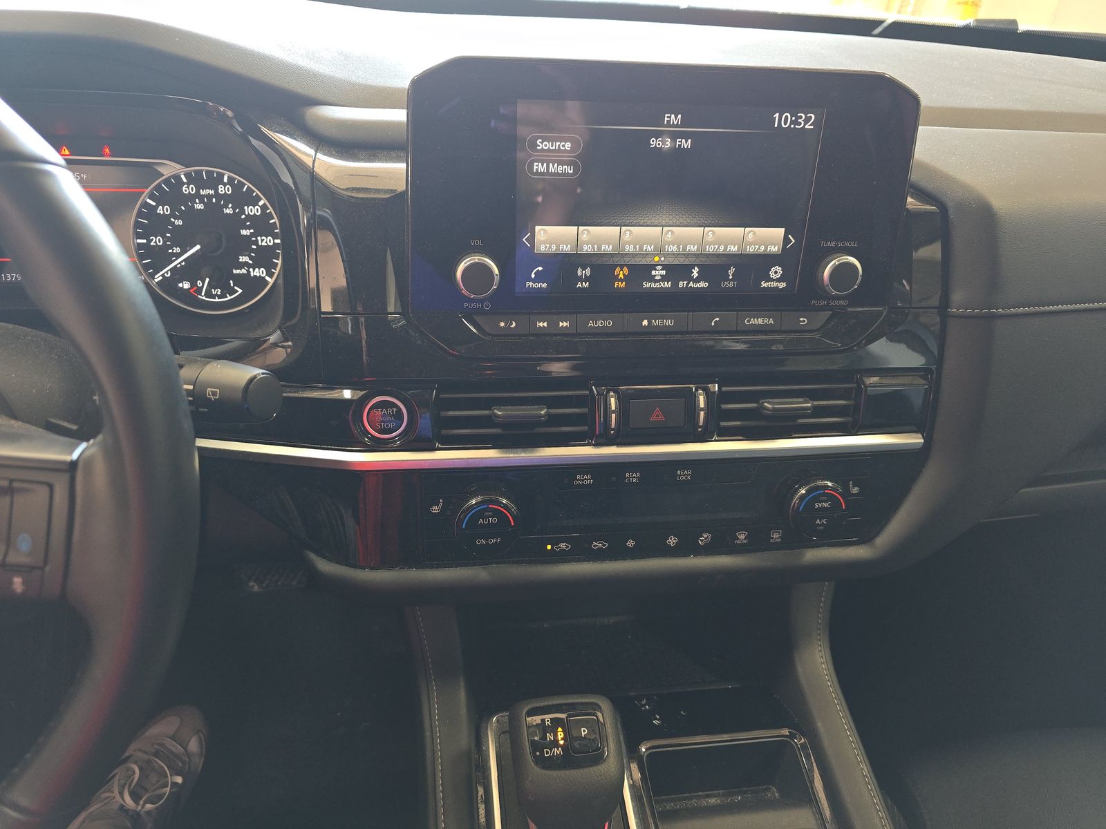 2024 Nissan Pathfinder SV AWD