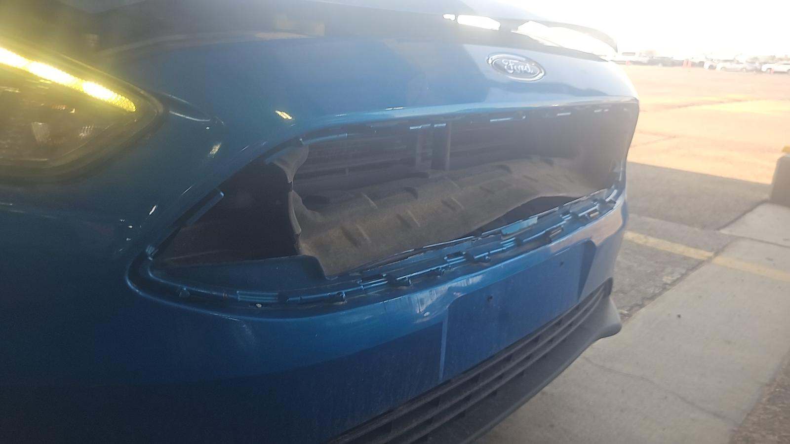 2017 Ford Focus SEL FWD