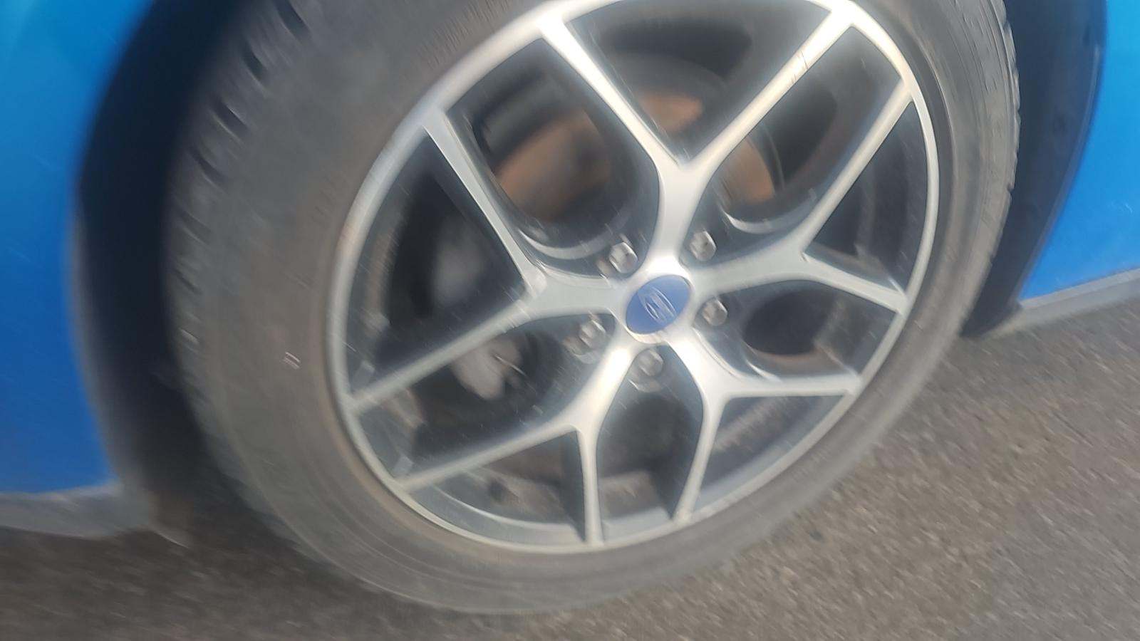 2017 Ford Focus SEL FWD