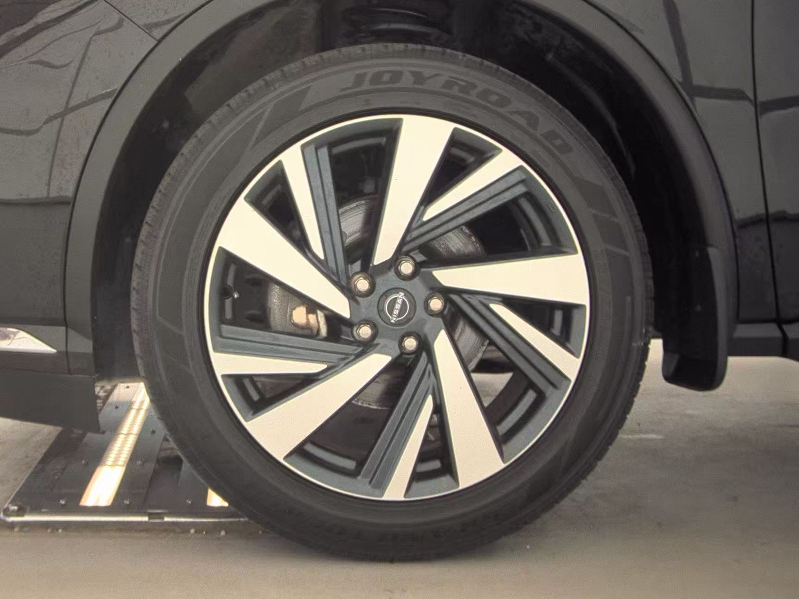 2023 Nissan Murano SL AWD