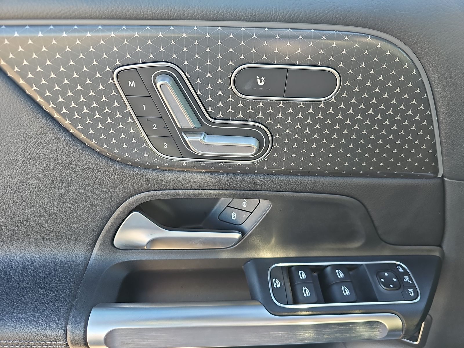 2025 Mercedes-Benz GLB GLB 250 AWD