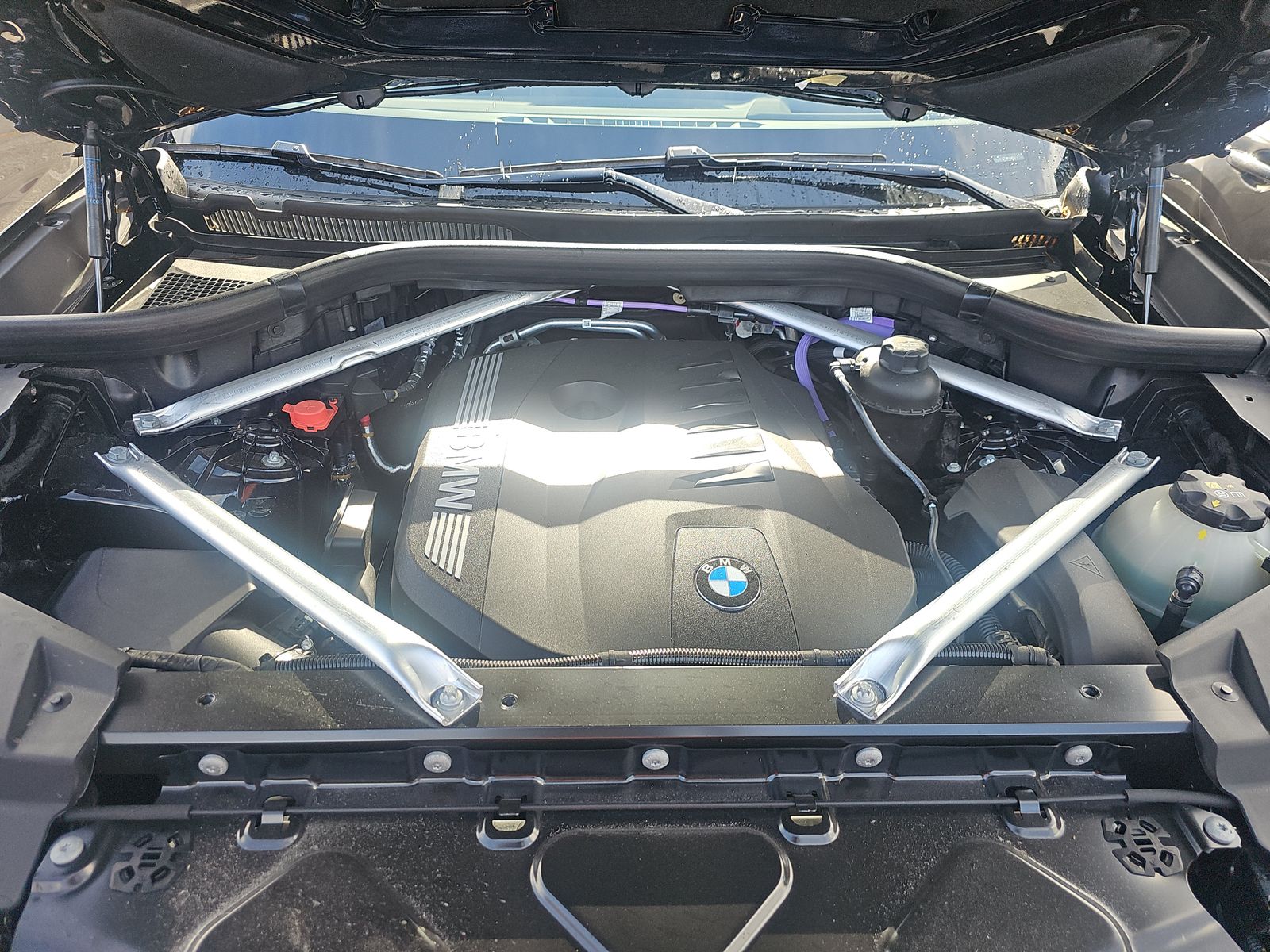 2025 BMW X5 xDrive40i AWD