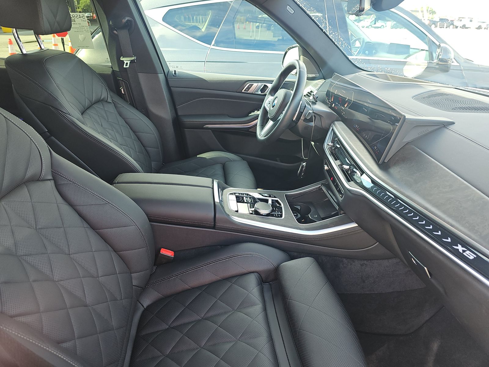 2025 BMW X5 xDrive40i AWD