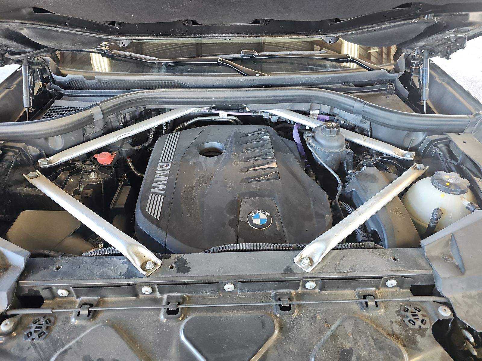 2025 BMW X6 xDrive40i AWD