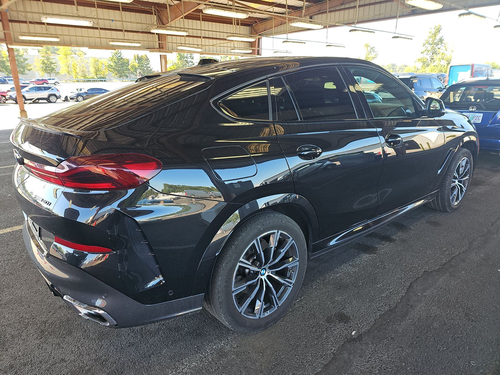 2025 BMW X6 xDrive40i AWD