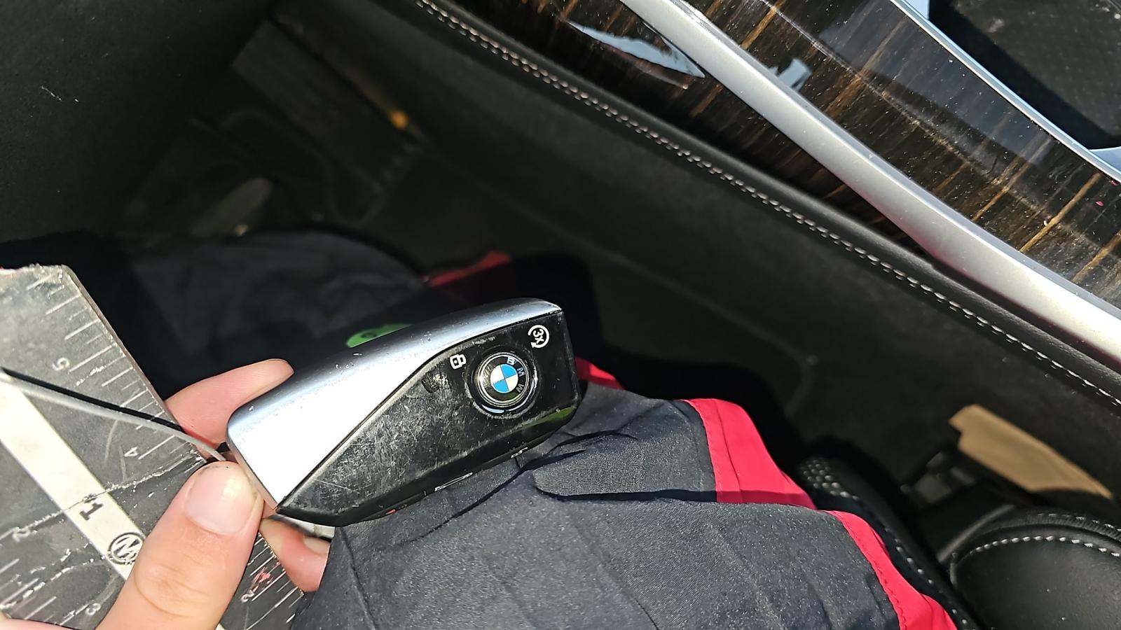 2025 BMW X7 xDrive40i AWD