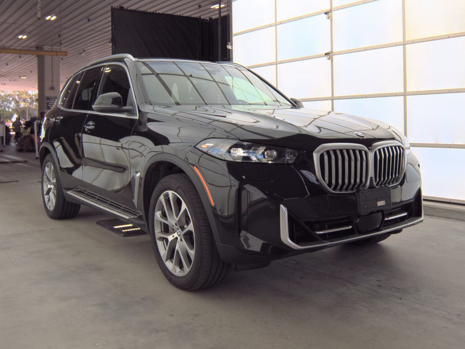 2025 BMW X5 xDrive40i AWD