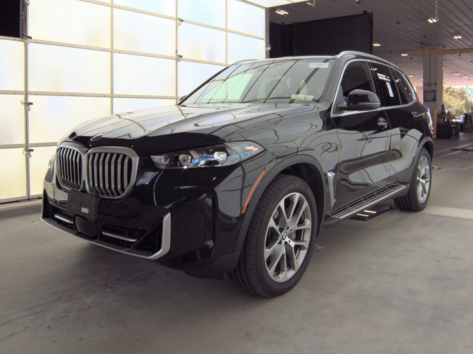 2025 BMW X5 xDrive40i AWD