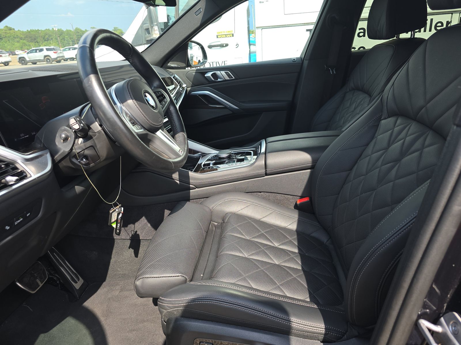 2025 BMW X6 xDrive40i AWD